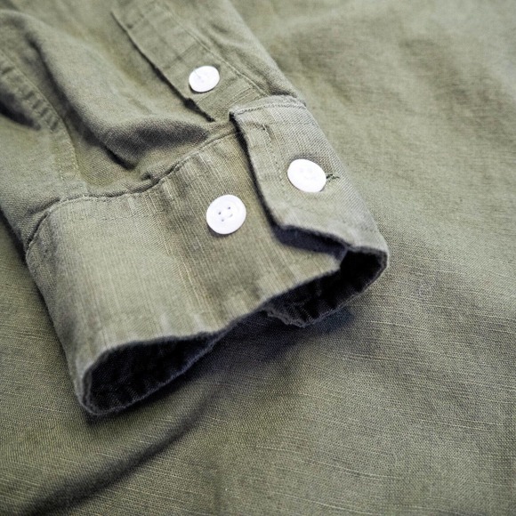 Mens Shirt XL Green Linen Button Down Long Sleeve Outdoors Minimalist Layer - Picture 5 of 16